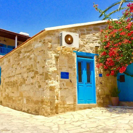 Dalla's Cyprus Retreat Apartment