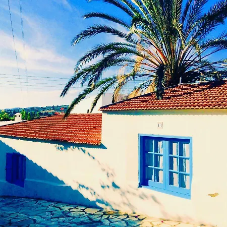 Dalla's Cyprus Retreat Apartment
