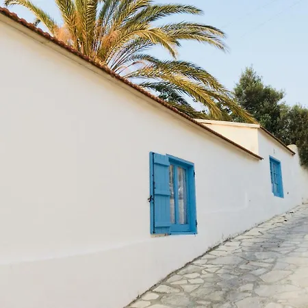 Dalla's Cyprus Retreat דירה Maroni