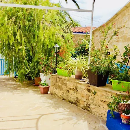 Dalla's Cyprus Retreat דירה Maroni